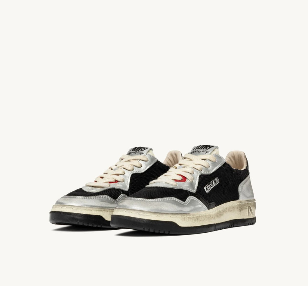 SUPER VINTAGE SNEAKERS
