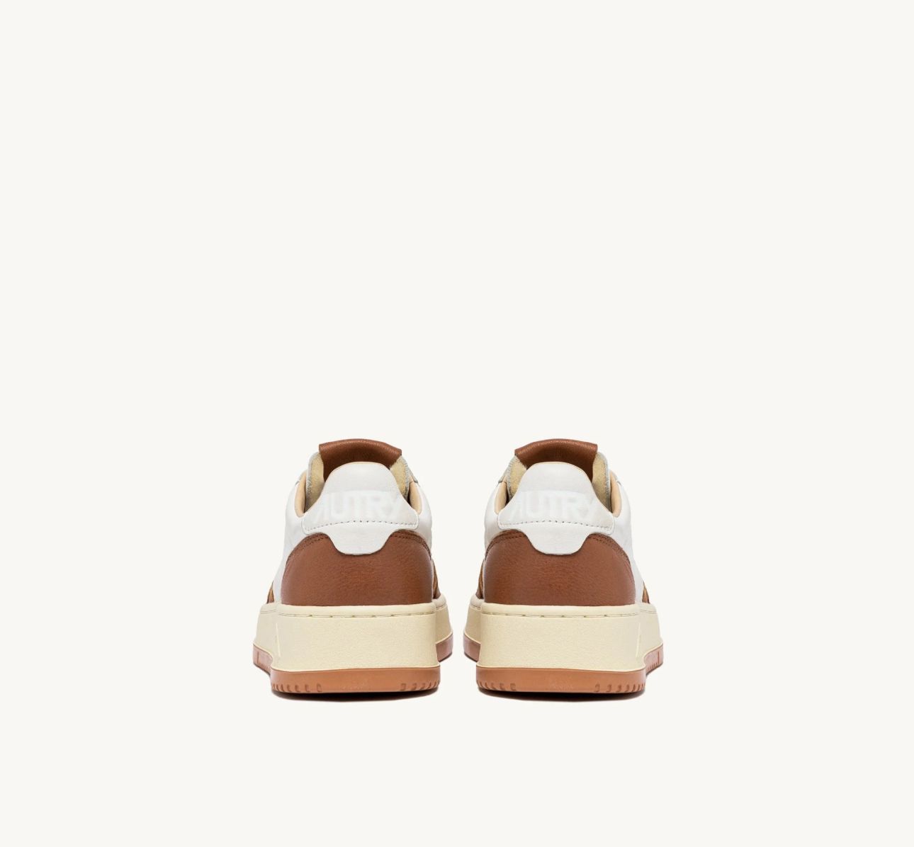 MEDALIST SNEAKERS